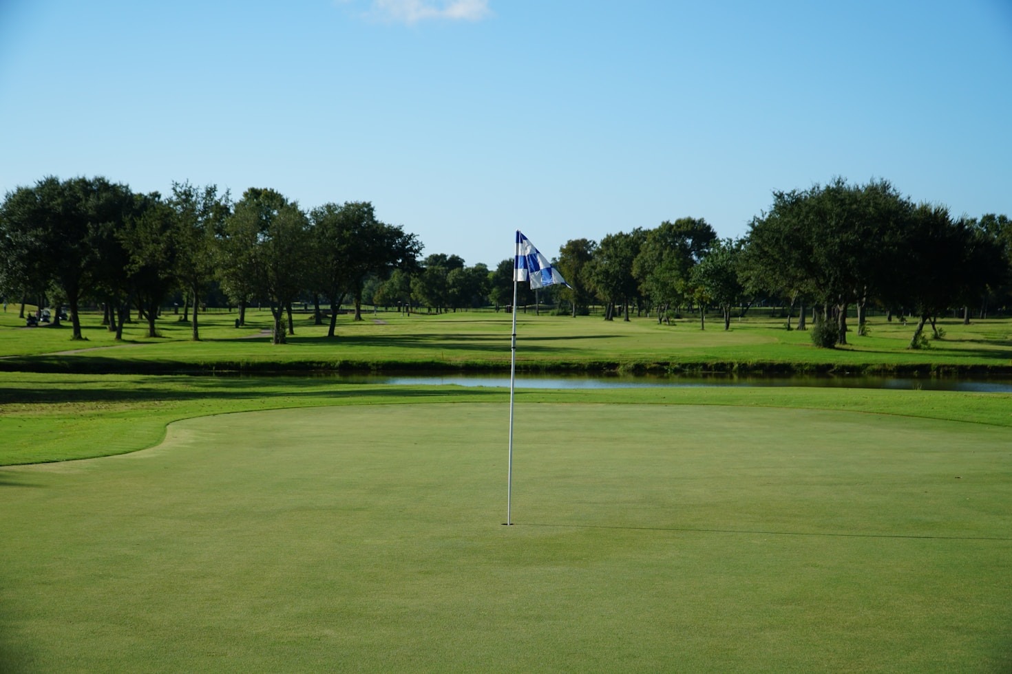 Top Tips for Golfing Dads in RMV